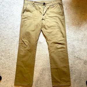 Levi 511 olive skinny khakis 34x30